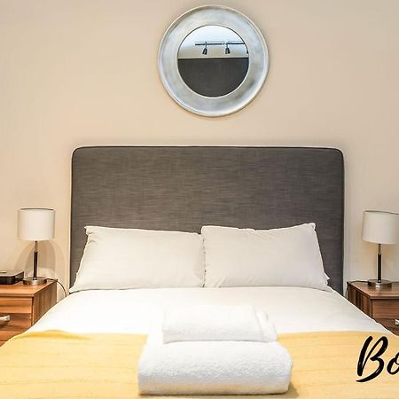 Spacious 2Br-1Ba - Grassmarket - Free Parking By Bonjour Residences Edimburgo Exterior foto