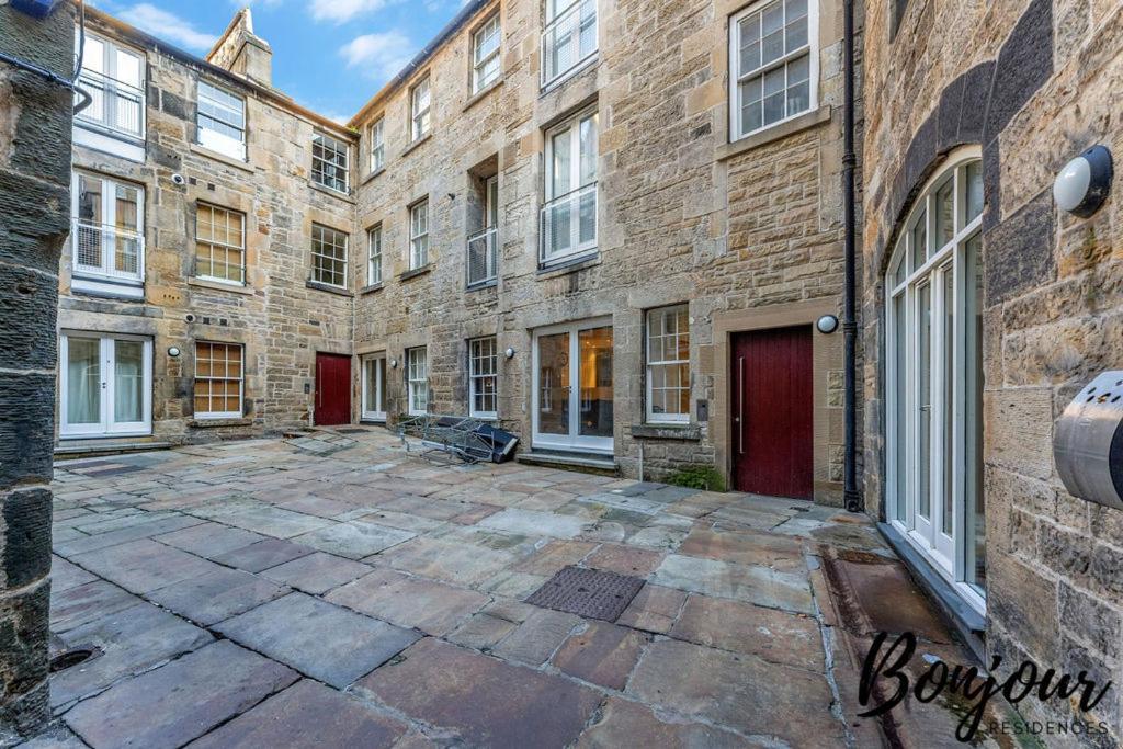 Spacious 2Br-1Ba - Grassmarket - Free Parking By Bonjour Residences Edimburgo Exterior foto