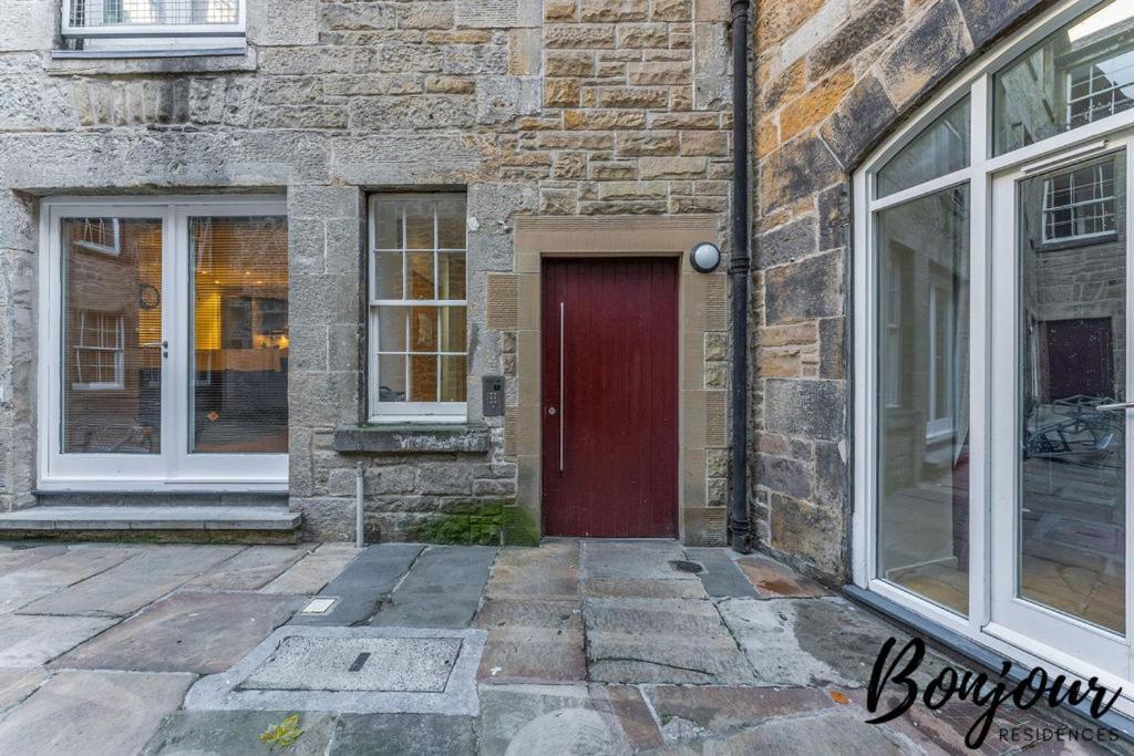 Spacious 2Br-2Ba - Grassmarket - Free Parking By Bonjour Residences Edimburgo Exterior foto